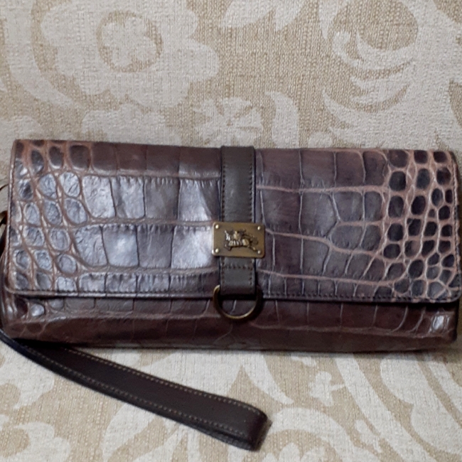 Burberry Authentic Rare Clutch Vintage
